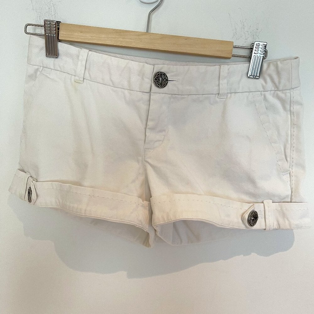 Talula Aritzia Women White Low Rise Stretch Pockets Short Shorts Size 4